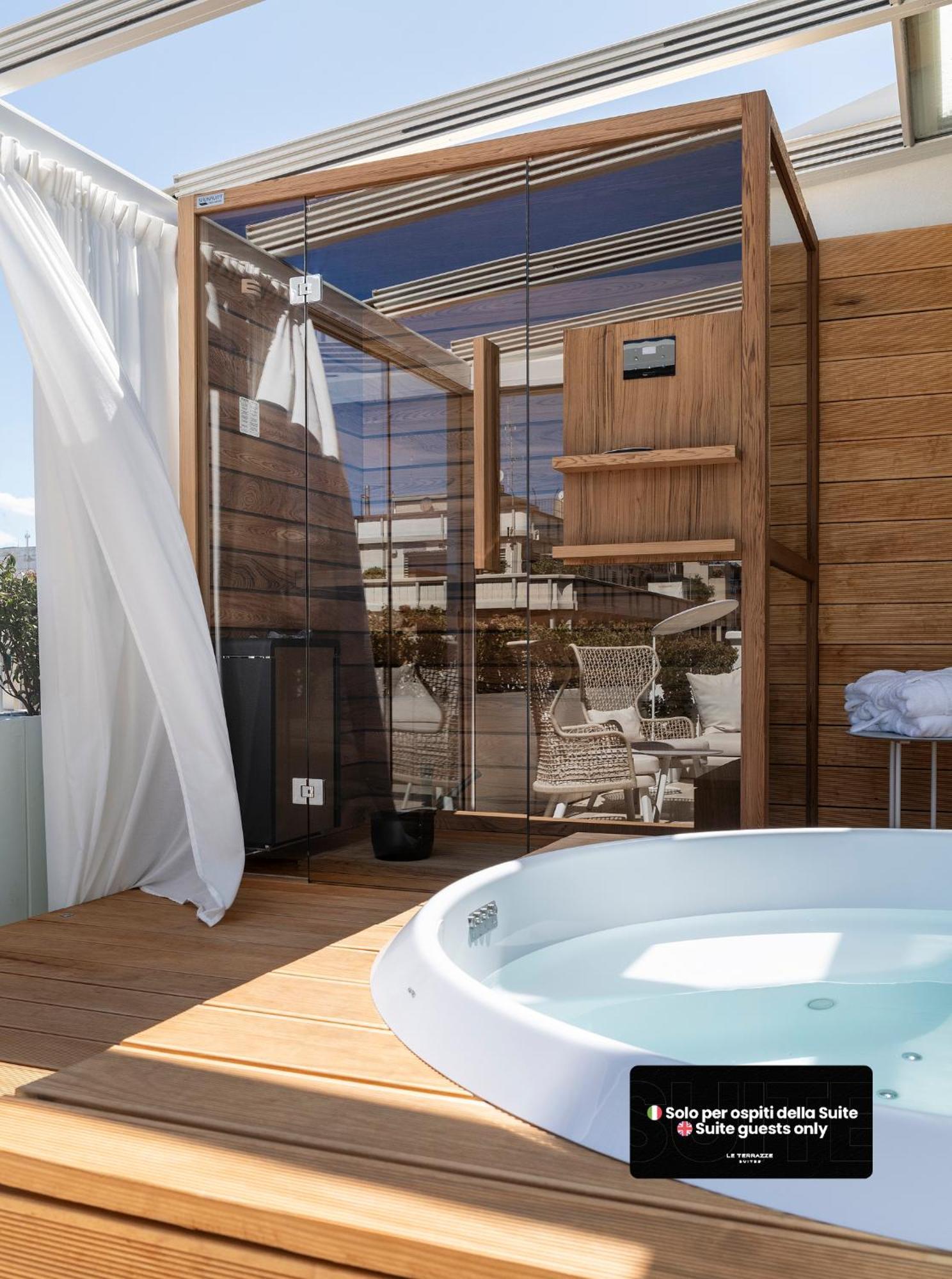 Le Terrazze Suites Bari Exterior foto
